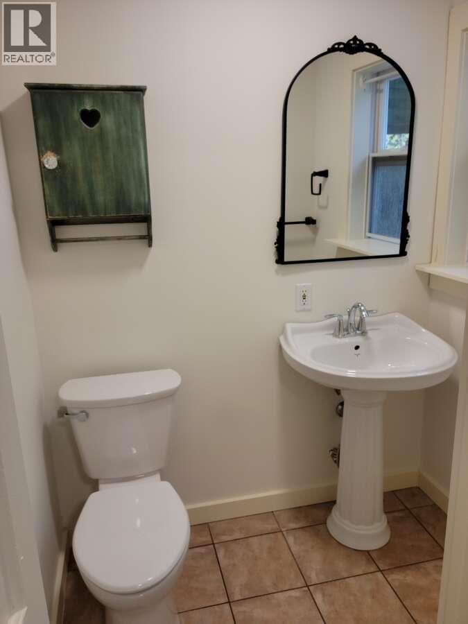 2600 37 Avenue, Vernon