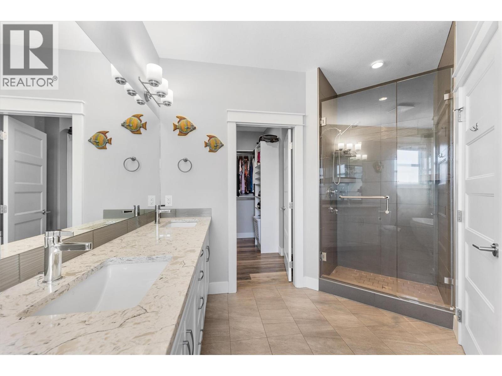  2600 Paramount Drive, West Kelowna