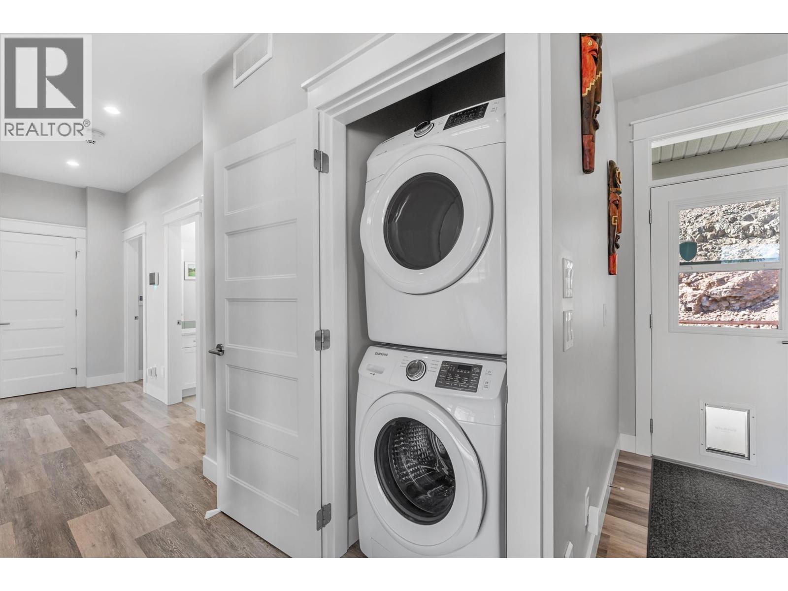  2600 Paramount Drive, West Kelowna