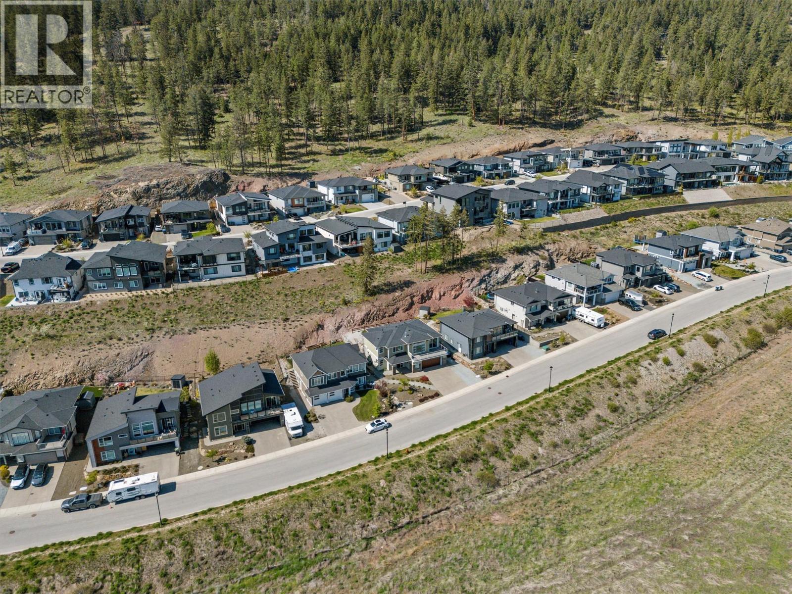  2600 Paramount Drive, West Kelowna