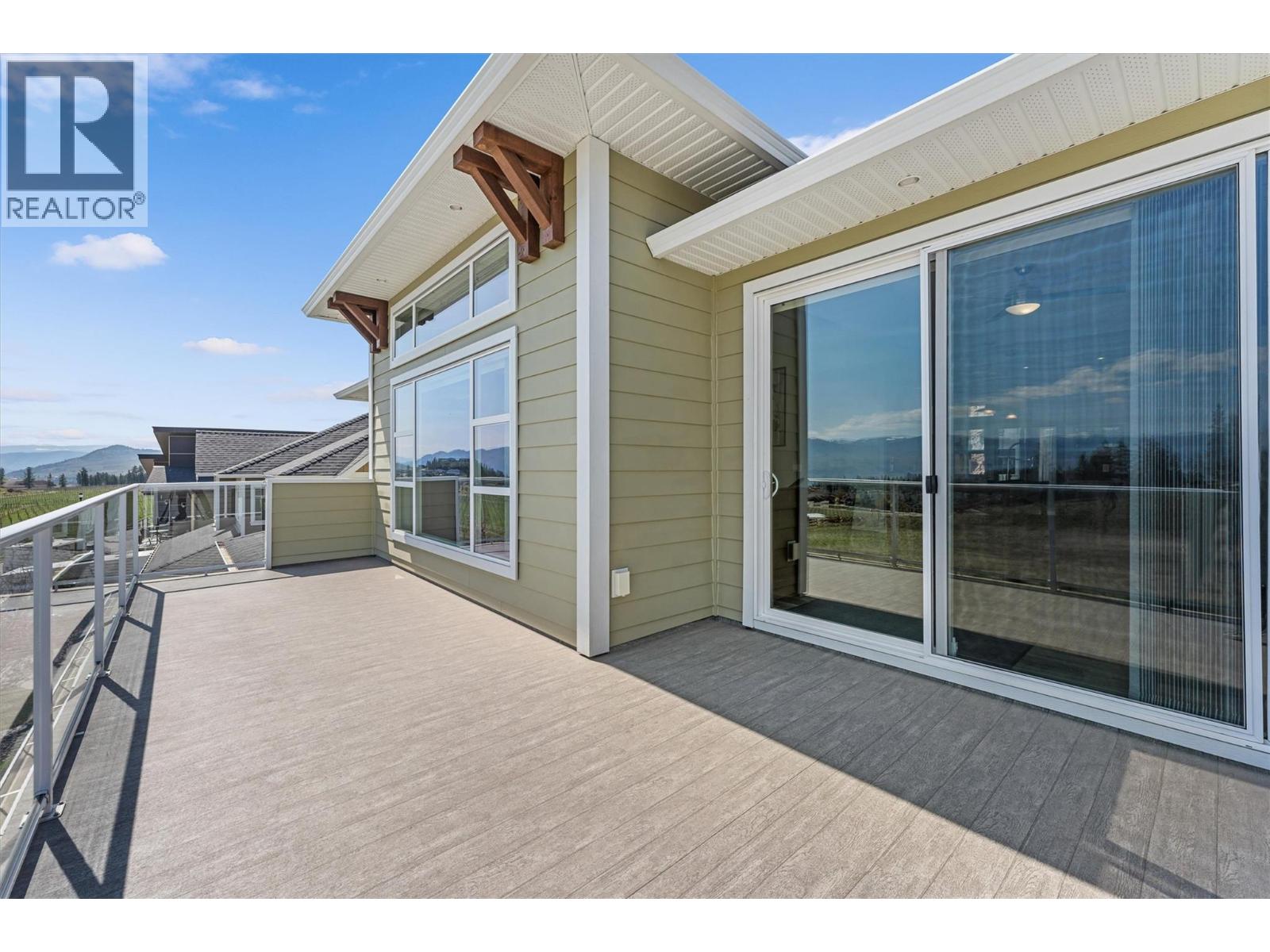  2600 Paramount Drive, West Kelowna