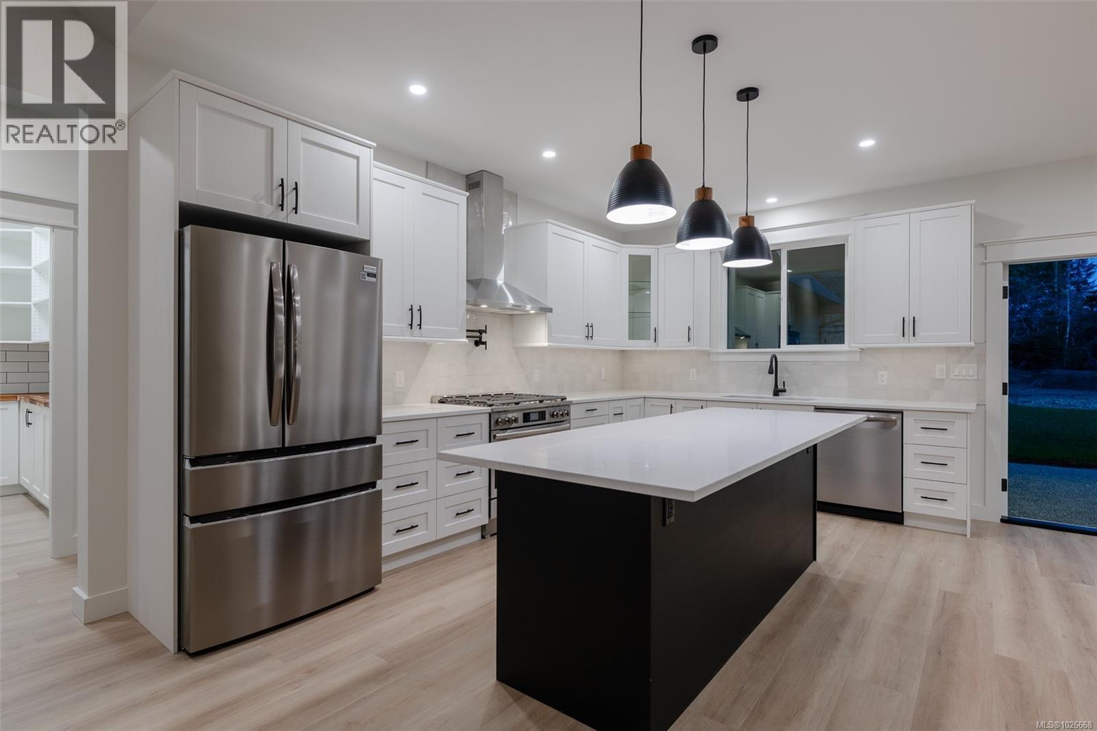 6537 Fayette Rd, Port Alberni