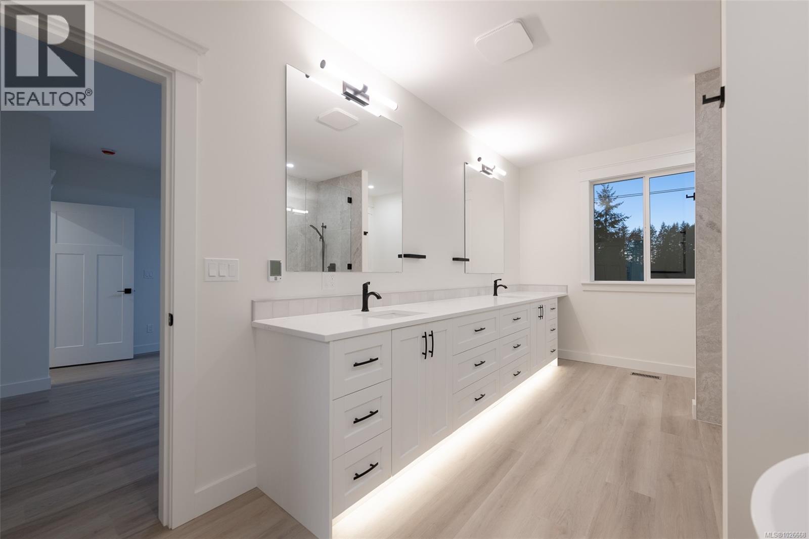 6537 Fayette Rd, Port Alberni