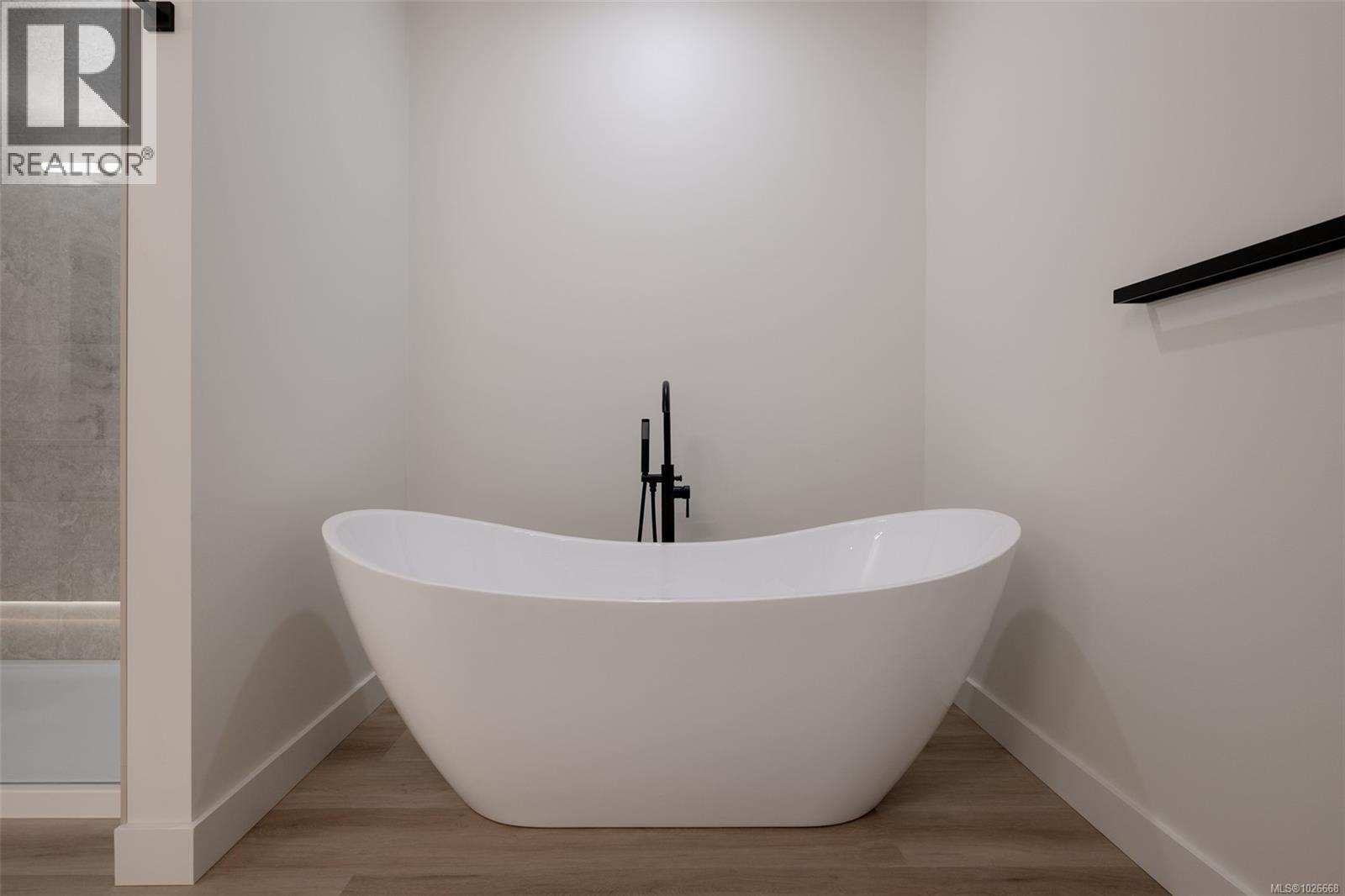 6537 Fayette Rd, Port Alberni