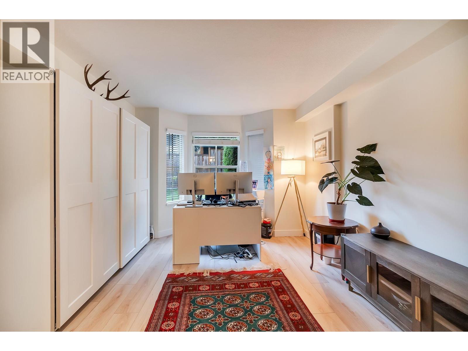 18 1550 LARKHALL CRESCENT, North Vancouver