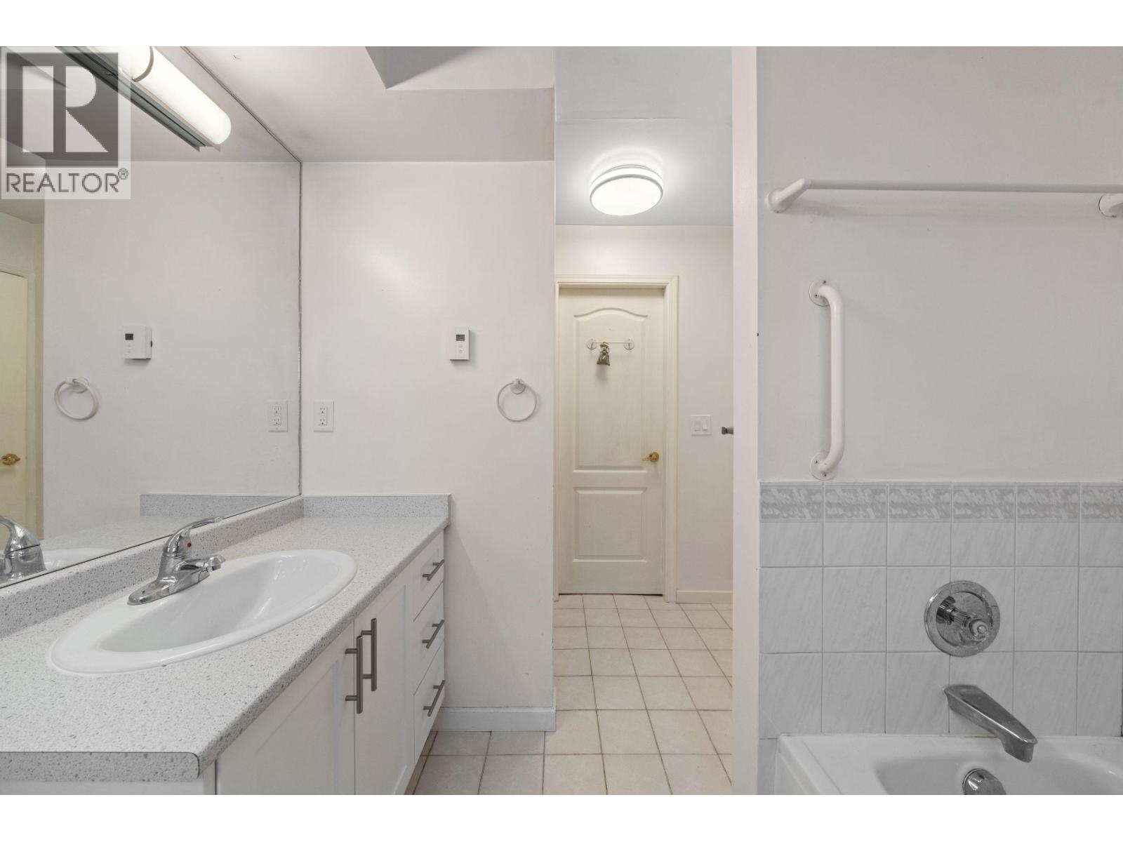 74 202 LAVAL STREET, Coquitlam