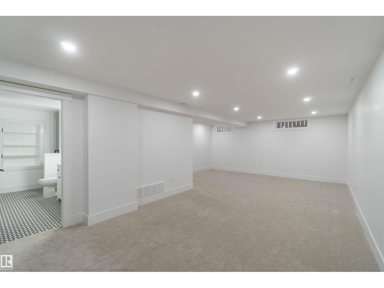 
          6719 95 AV NW
            <br/>
            <span>Edmonton</span>
            , 
            <span>AB</span>
             <span>T6B1A6</span>
         - Photo 15