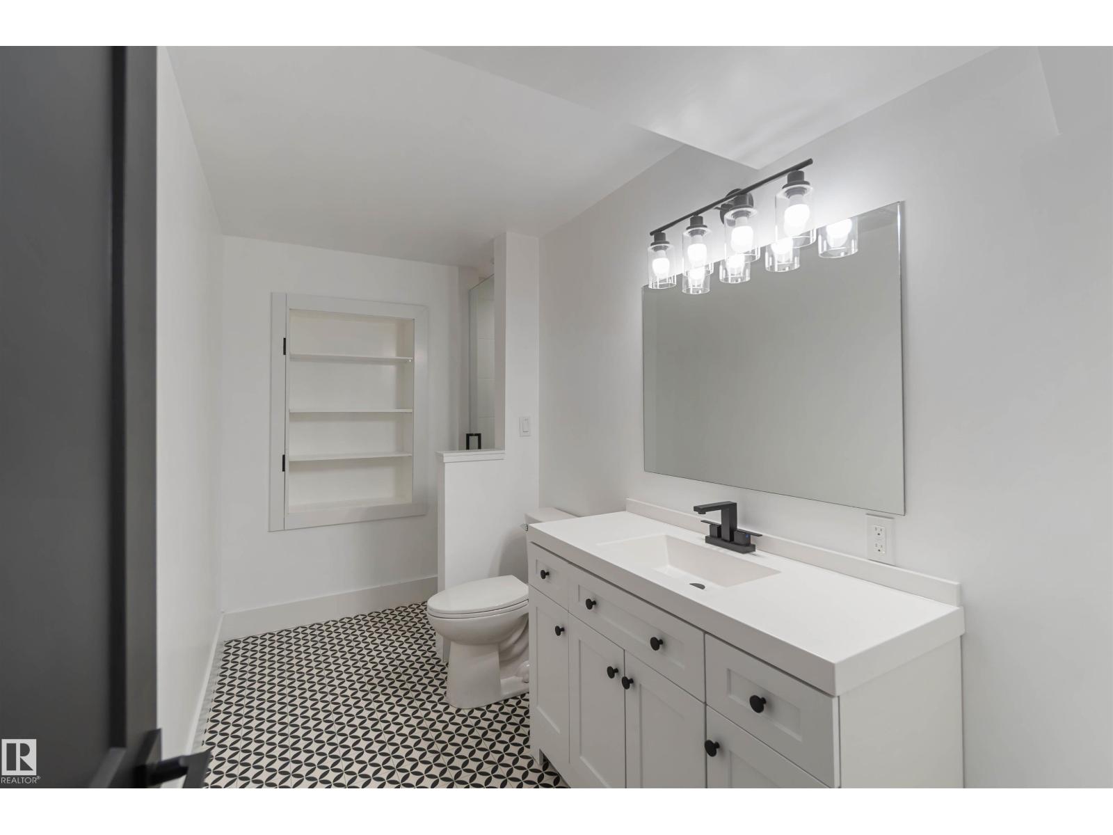 
          6719 95 AV NW
            <br/>
            <span>Edmonton</span>
            , 
            <span>AB</span>
             <span>T6B1A6</span>
         - Photo 34