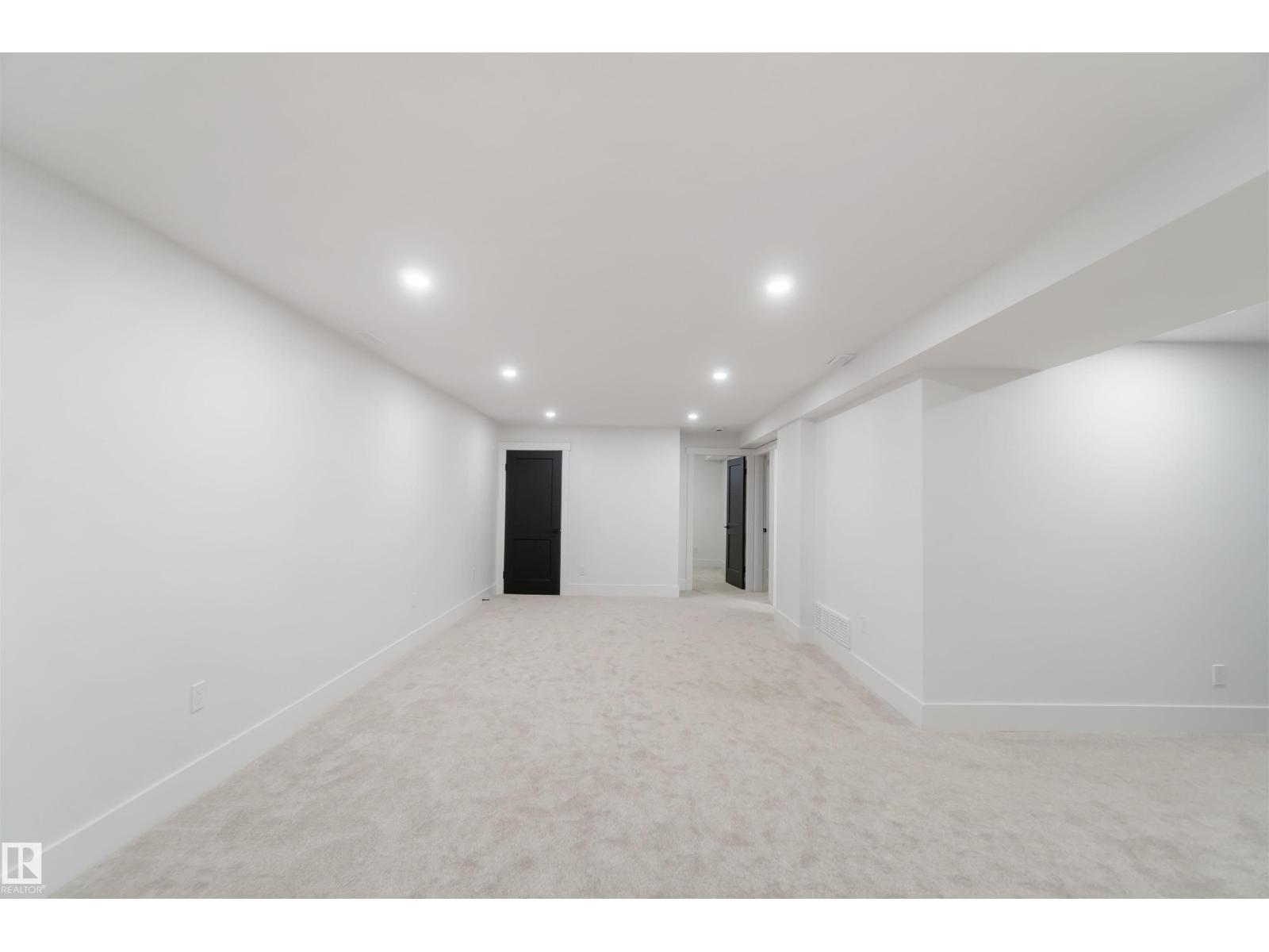 
          6719 95 AV NW
            <br/>
            <span>Edmonton</span>
            , 
            <span>AB</span>
             <span>T6B1A6</span>
         - Photo 30