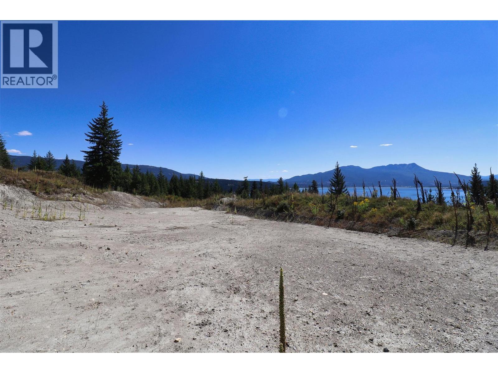 5 3648 Braelyn Road, Sunnybrae