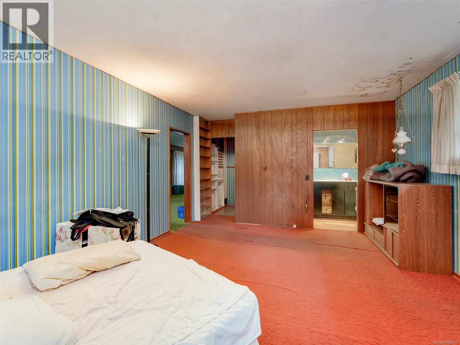  913 Gade Road, Langford