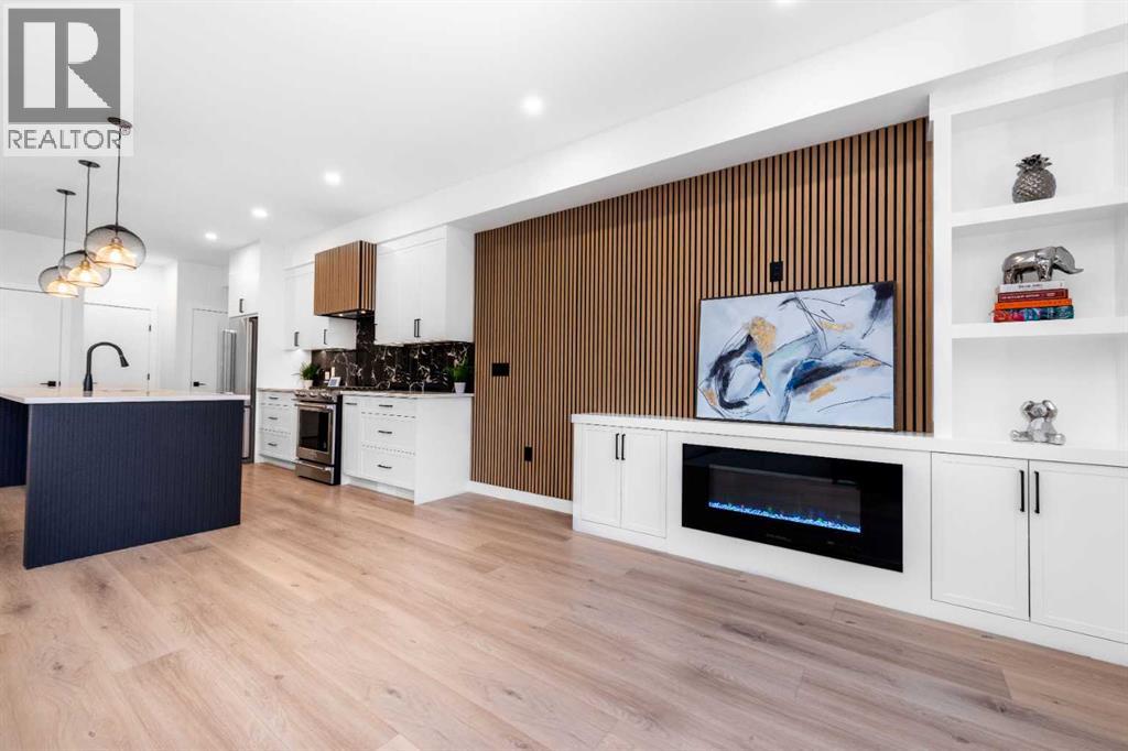 Single Family House for Sale in  Westmount Road NW West Hillhurst Calgary 