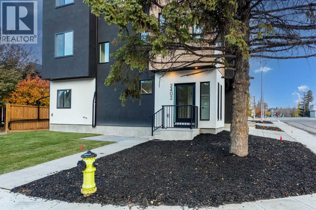 Single Family House for Sale in  Westmount Road NW West Hillhurst Calgary 