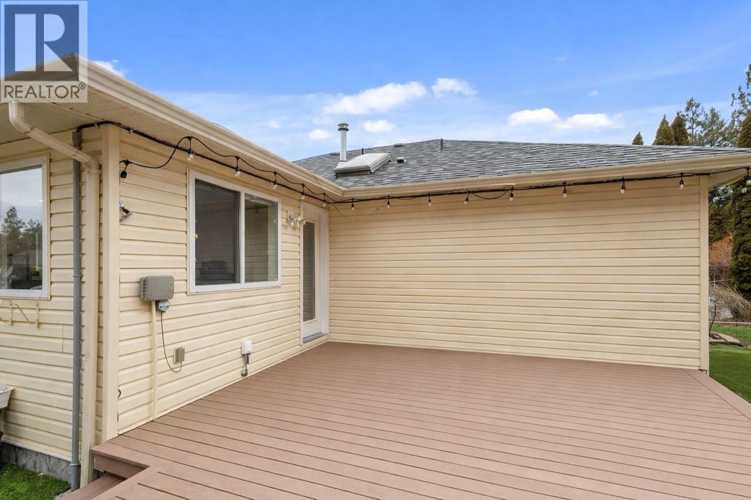  2133 Shannon Woods Way, West Kelowna