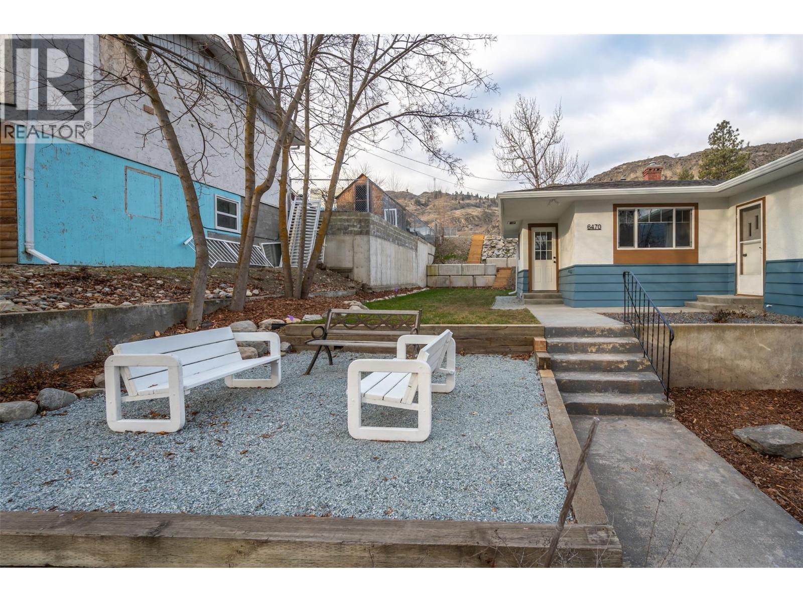 6470 Hollow Street, Oliver