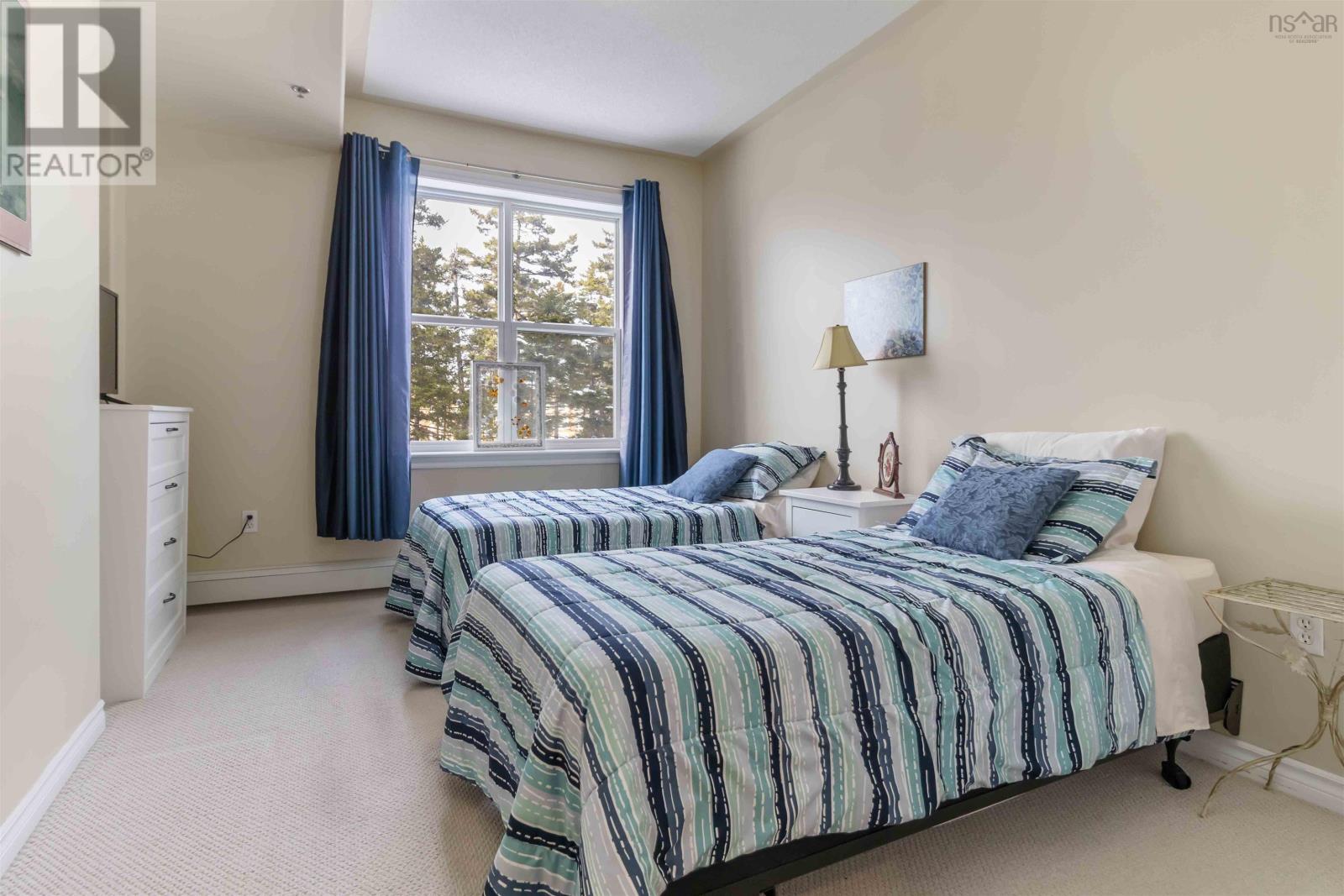 Property 26 of 38 of 206 78 Regency Park Drive