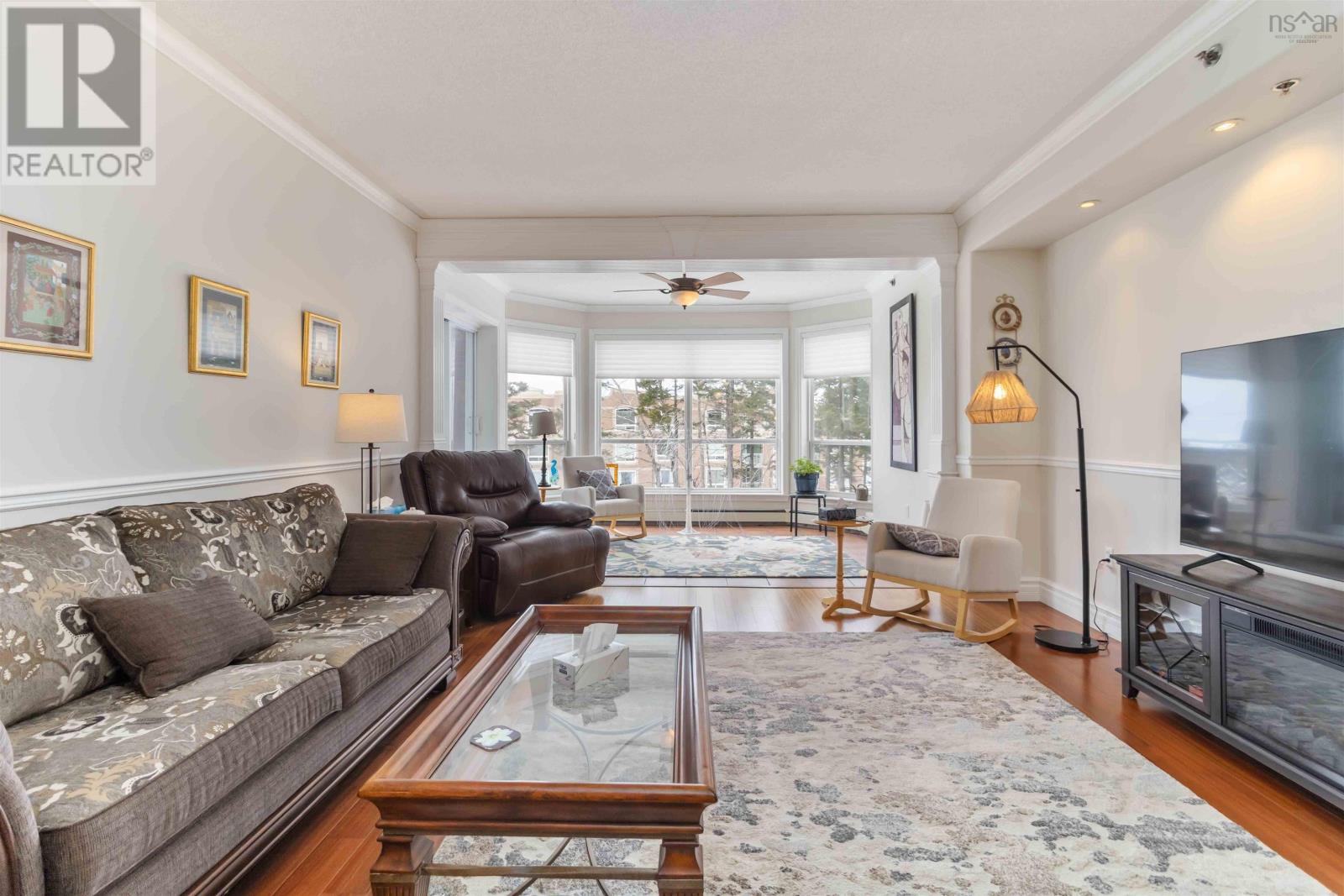 Property 8 of 38 of 206 78 Regency Park Drive