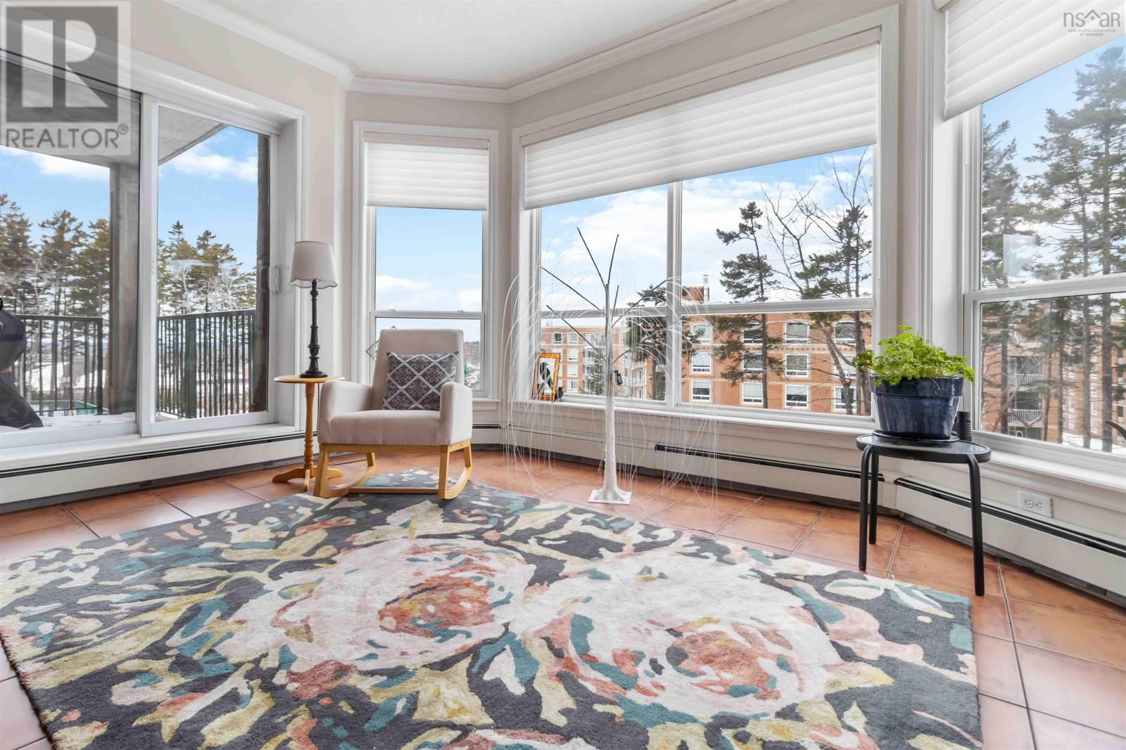 Property 13 of 38 of 206 78 Regency Park Drive