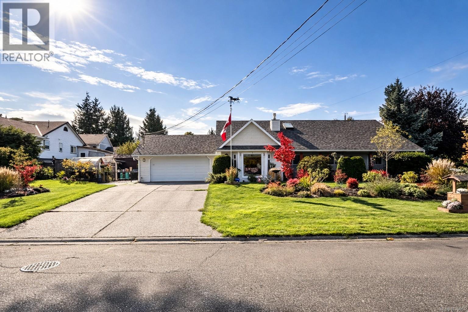 697 Woodburn St, Parksville