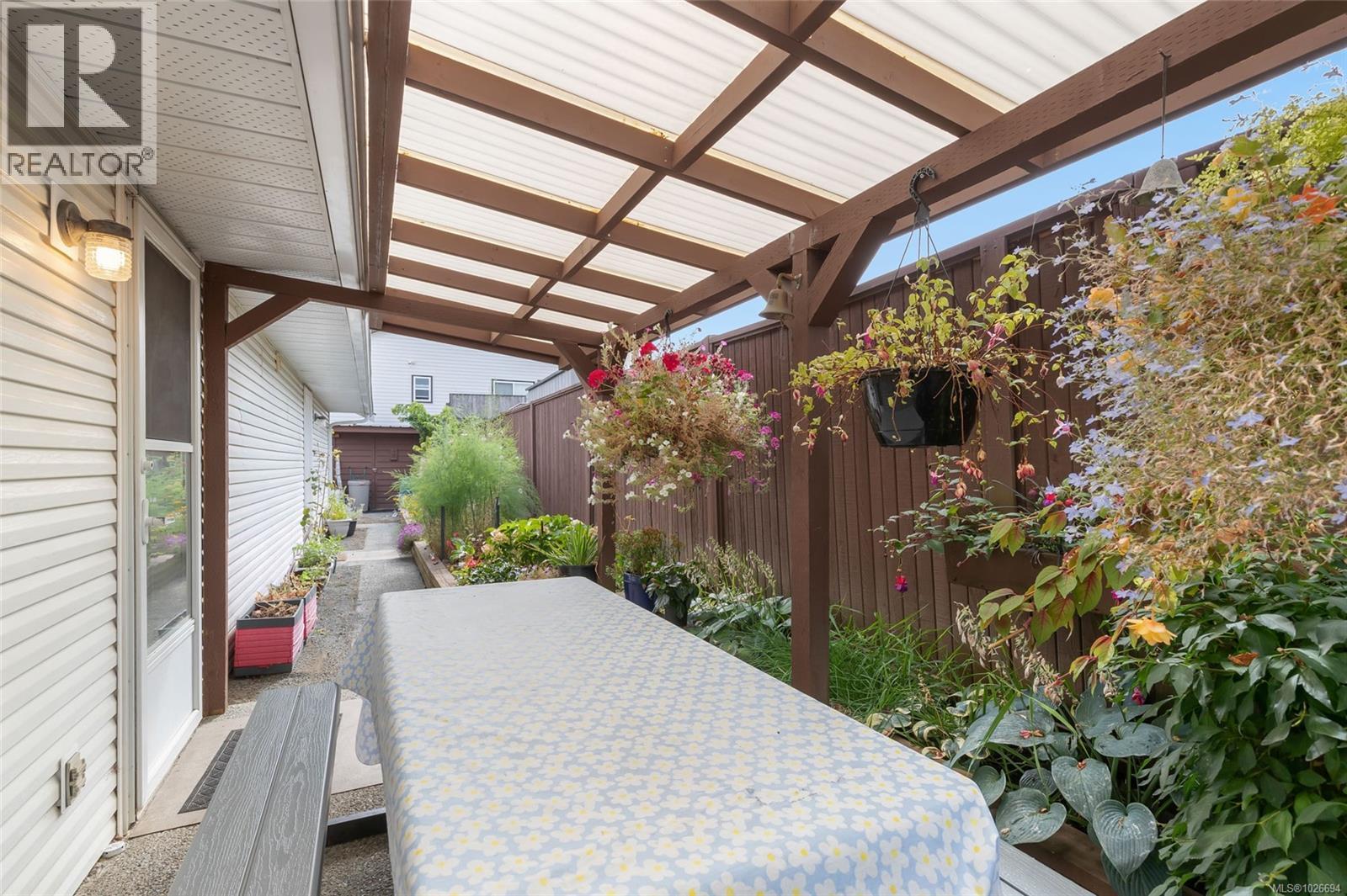 697 Woodburn St, Parksville