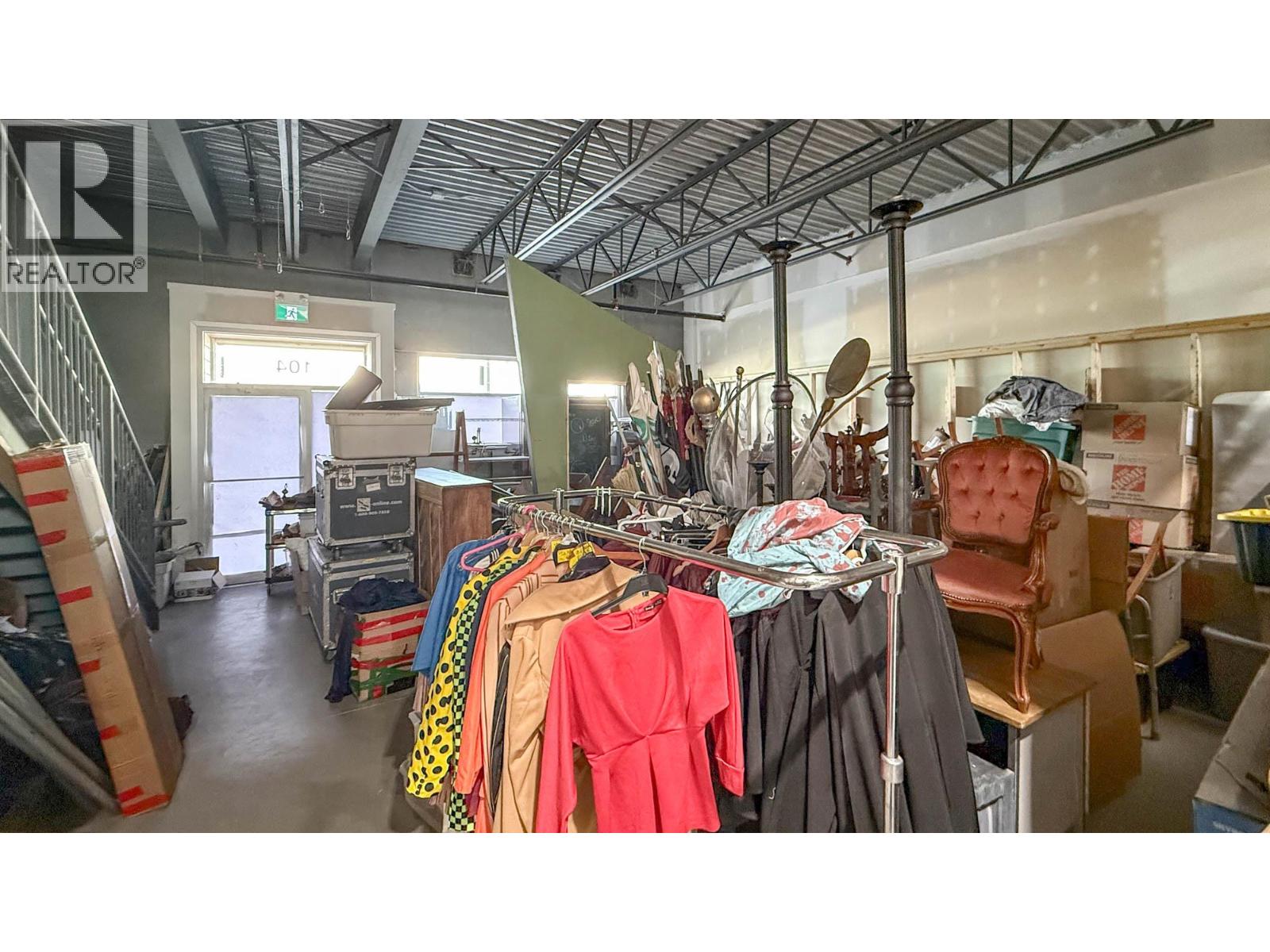 104 889 Vaughan Avenue, Kelowna