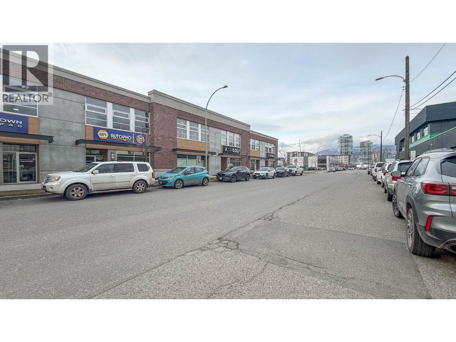 104 889 Vaughan Avenue, Kelowna