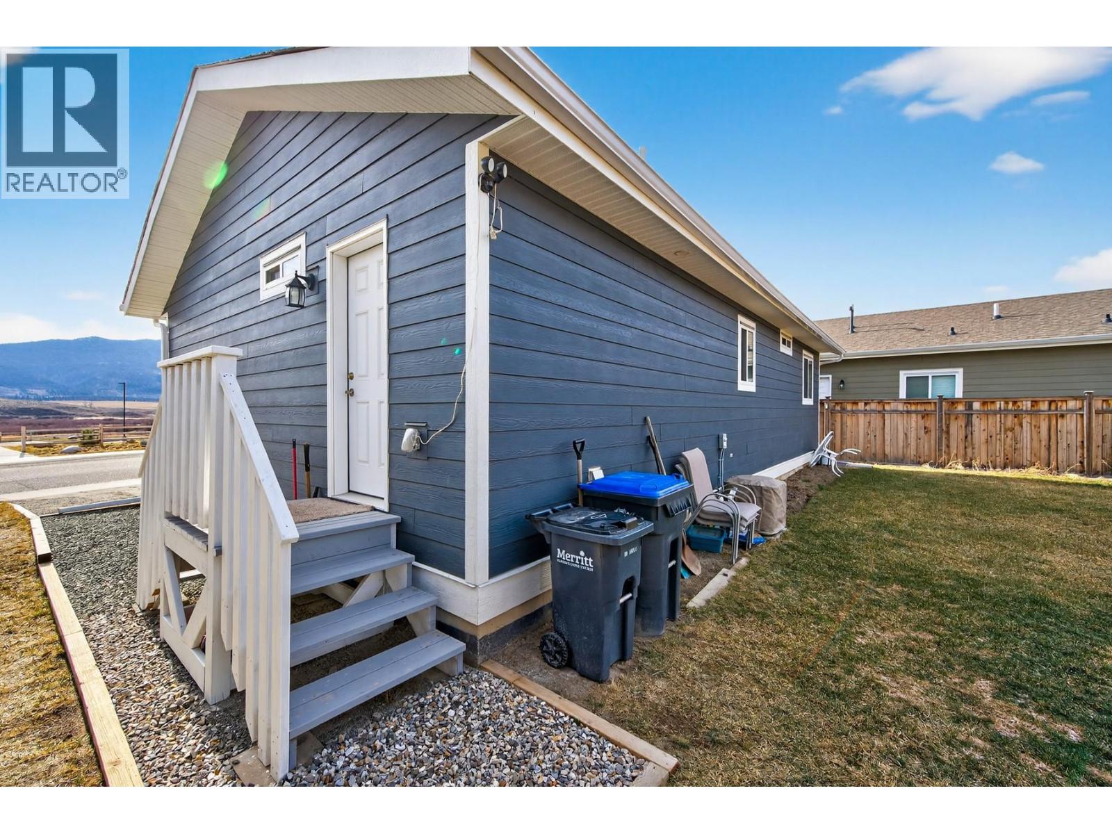 2573 SPRING BANK Avenue - Photo 4 of 29, Merritt, British Columbia