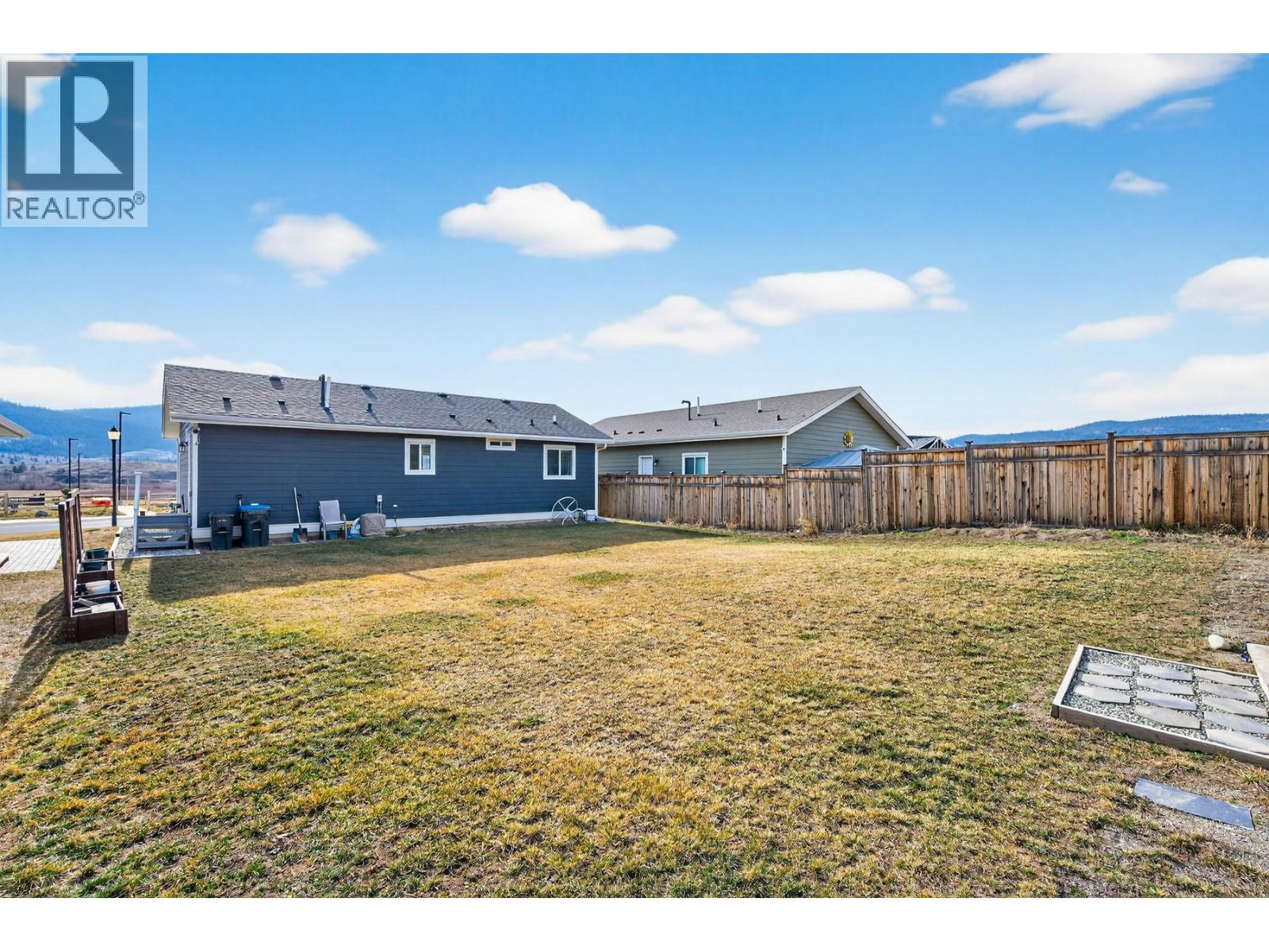 2573 SPRING BANK AVENUE - 26