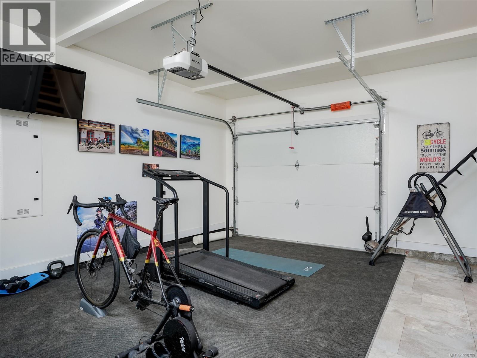  4885 Prospect Lake Road, Saanich