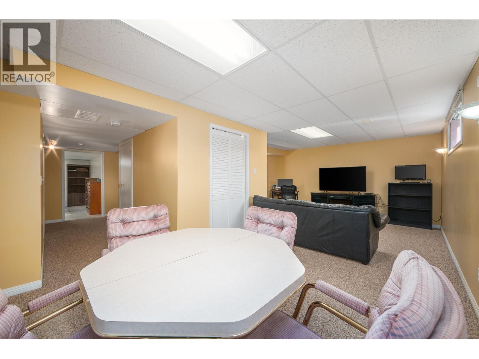 9 4450 Postill Drive, Kelowna