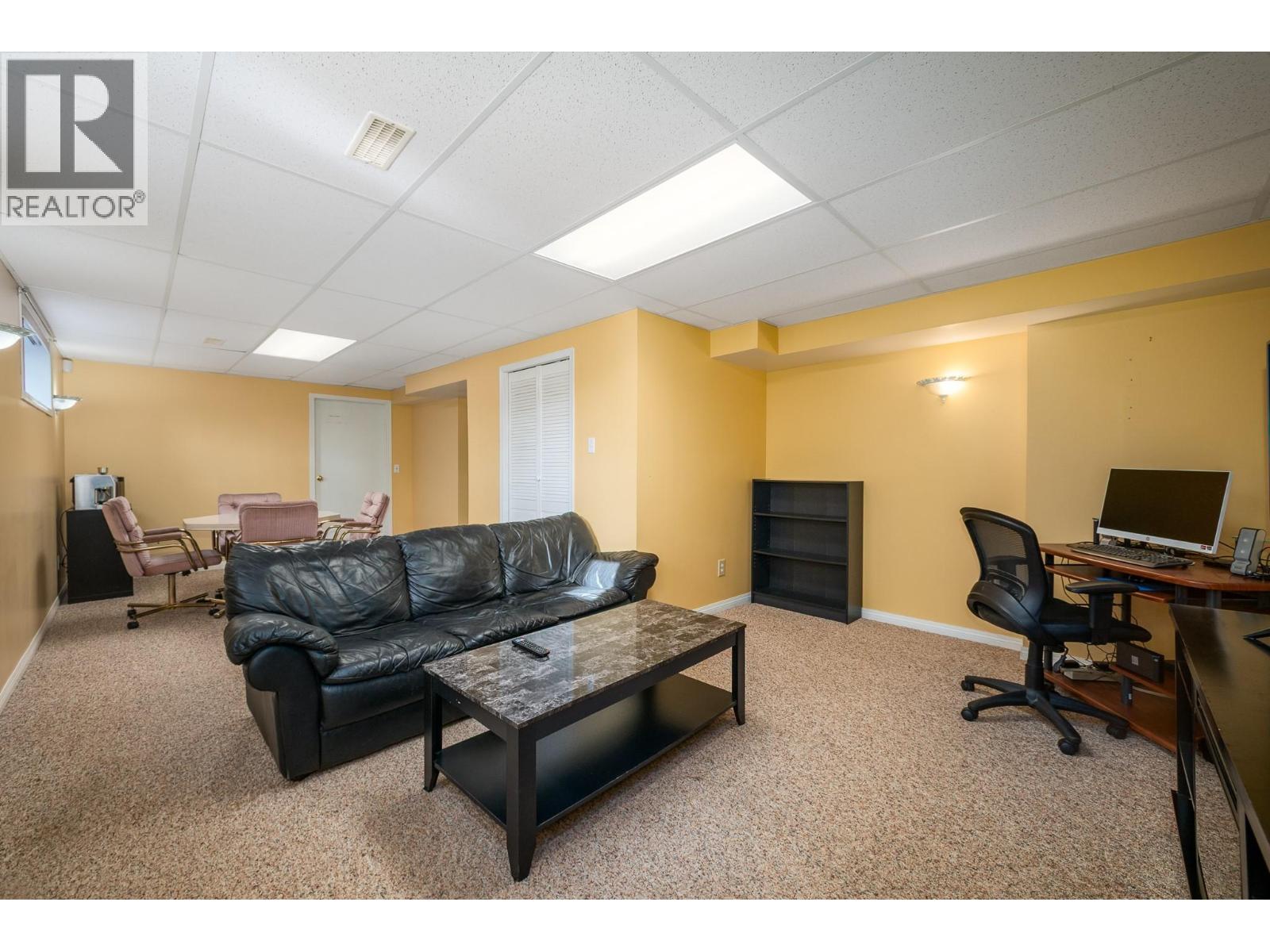 9 4450 Postill Drive, Kelowna