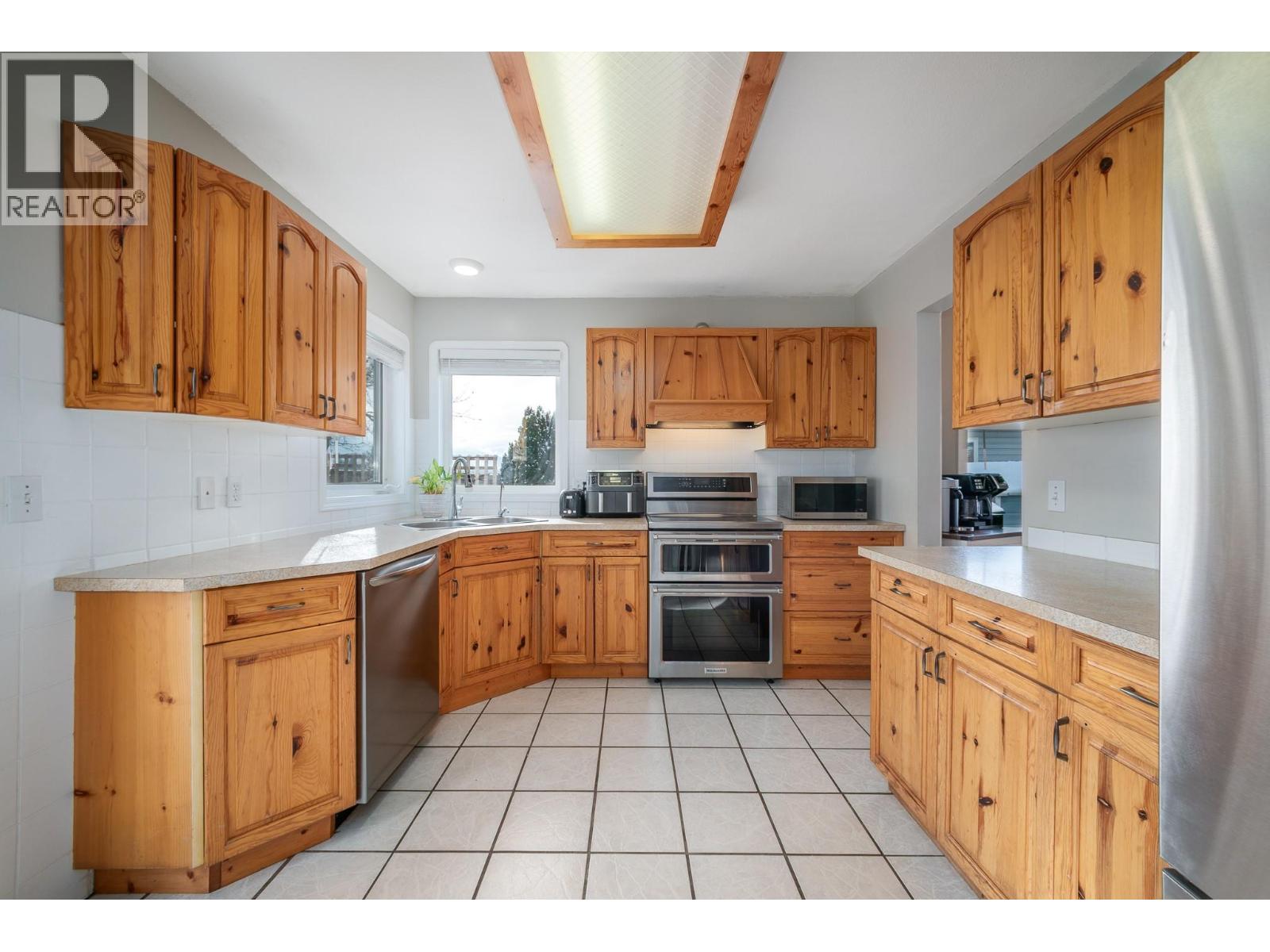 9 4450 Postill Drive, Kelowna