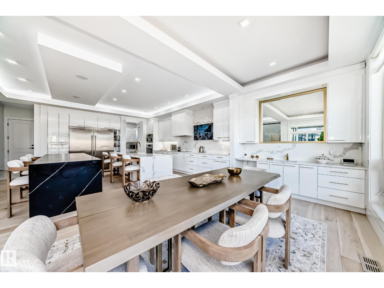 2747 WHEATON DR NW, Edmonton