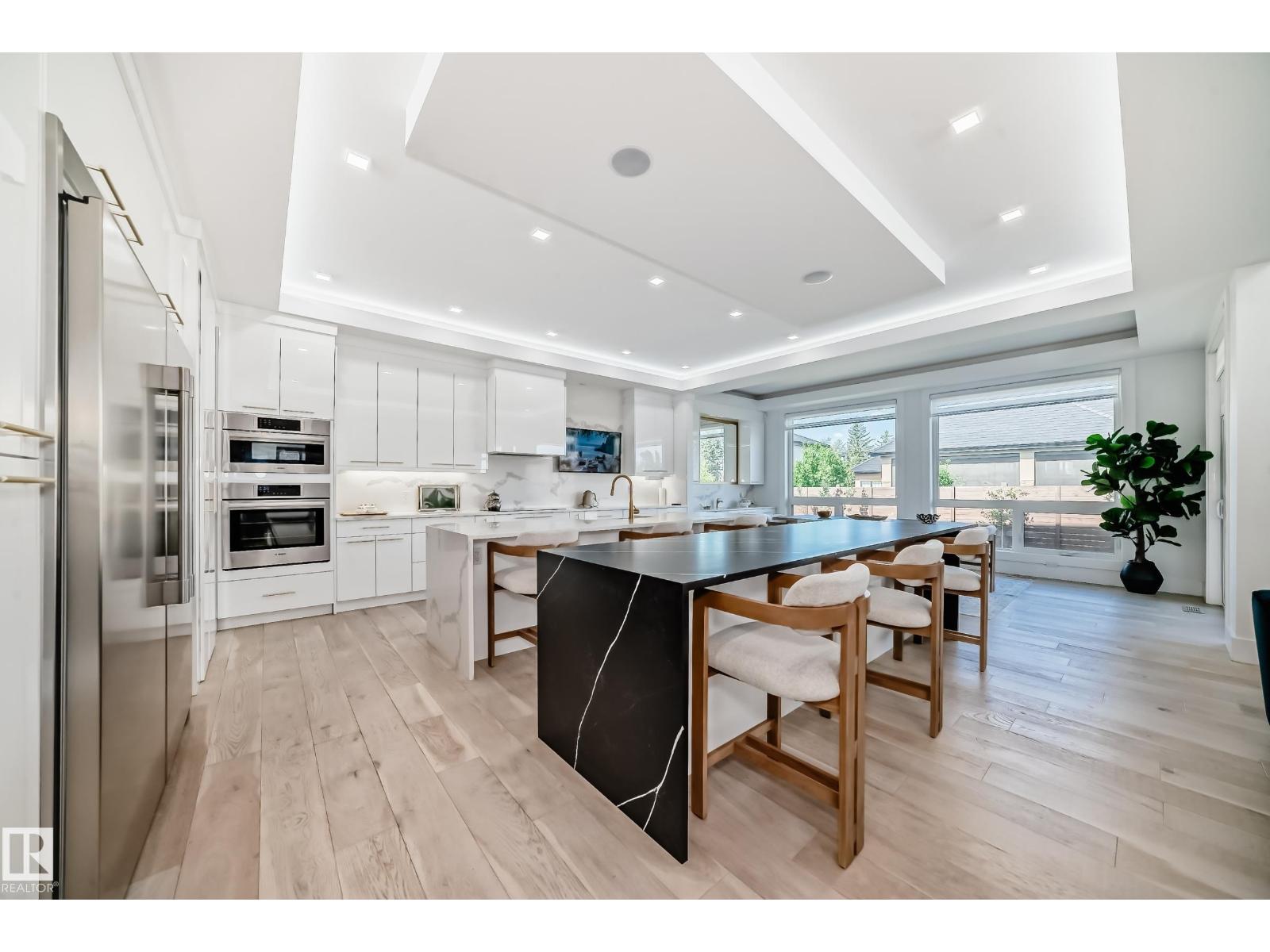 2747 WHEATON DR NW, Edmonton