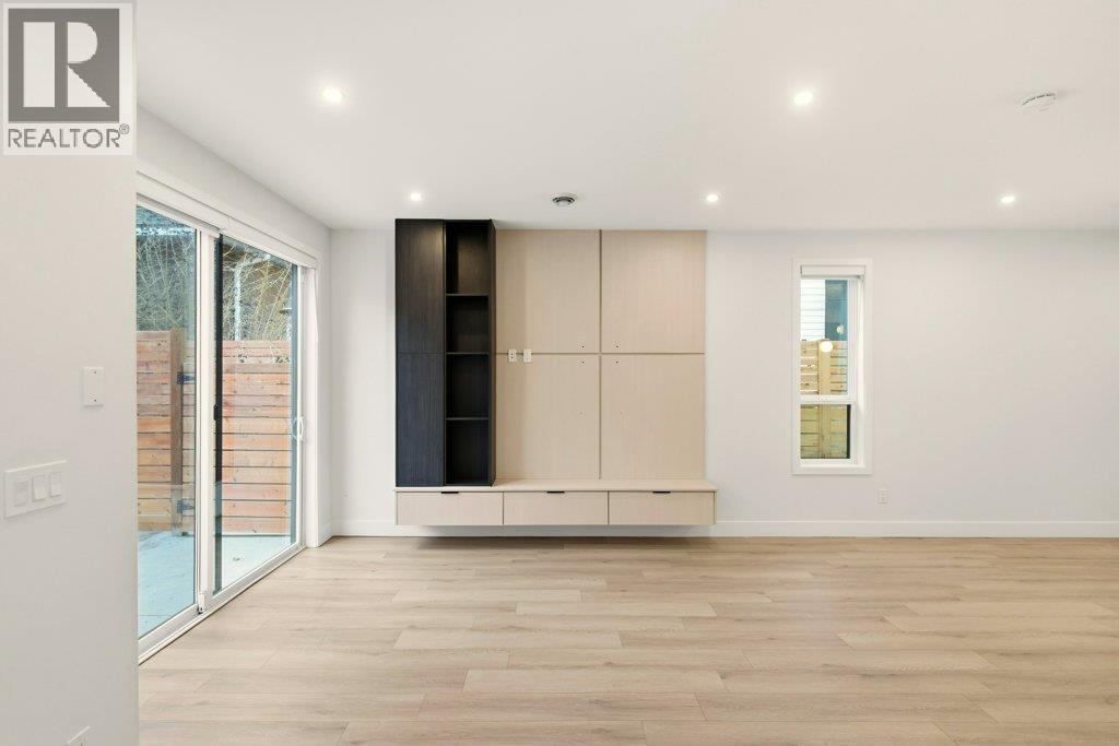  1857 Ethel Street, Kelowna