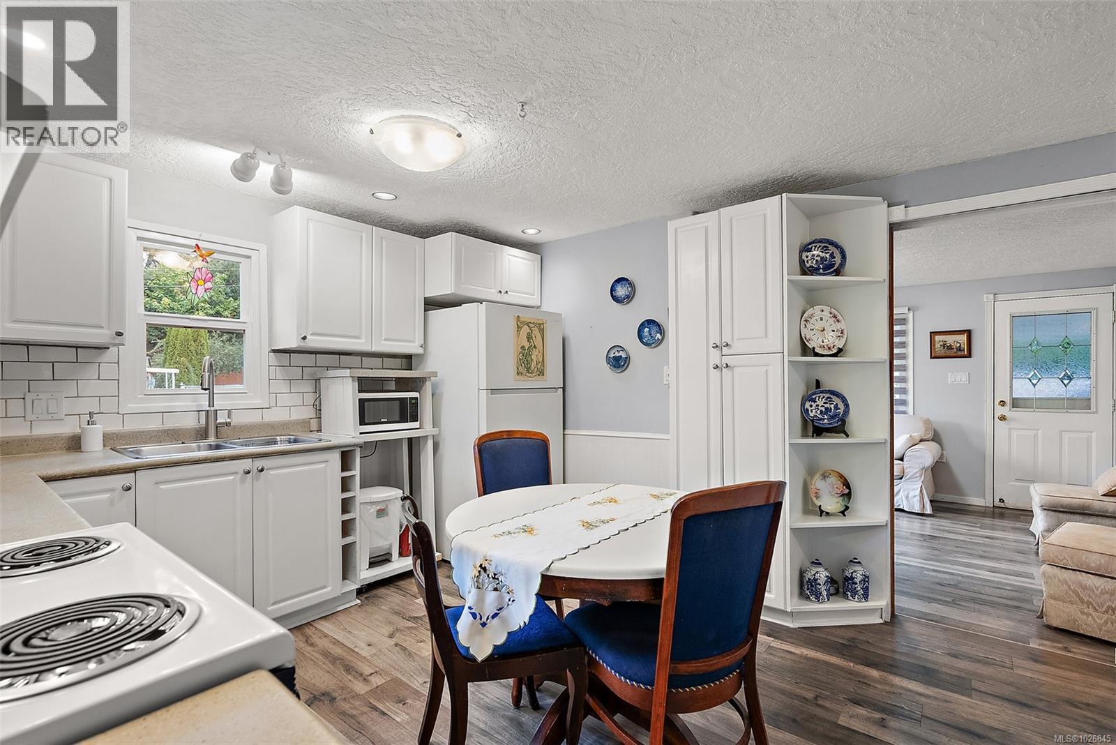 19 2587 Selwyn Road, Langford