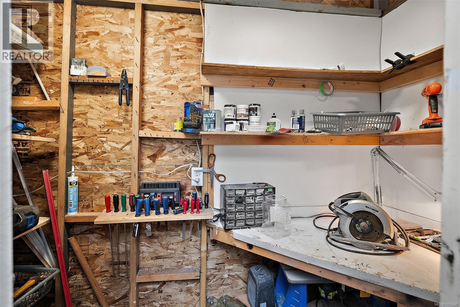 19 2587 Selwyn Road, Langford