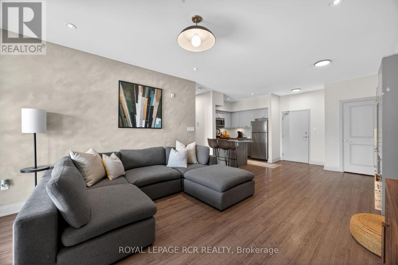 #105 5 GREENWICH STREET - 16