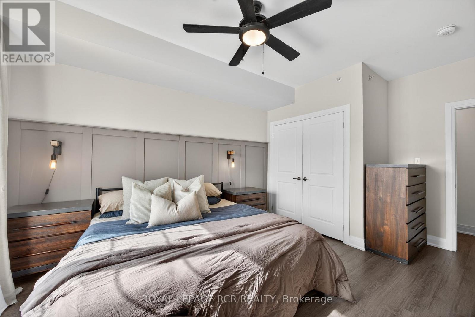 #105 5 GREENWICH STREET - 19