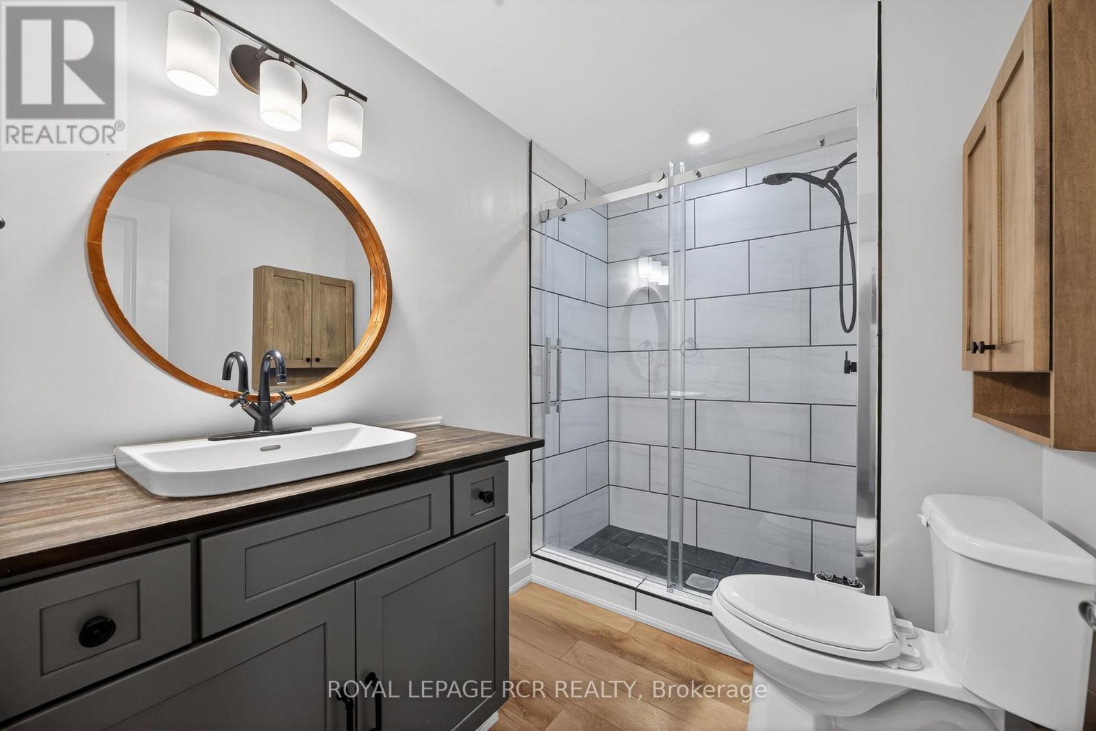 #105 5 GREENWICH STREET - 21