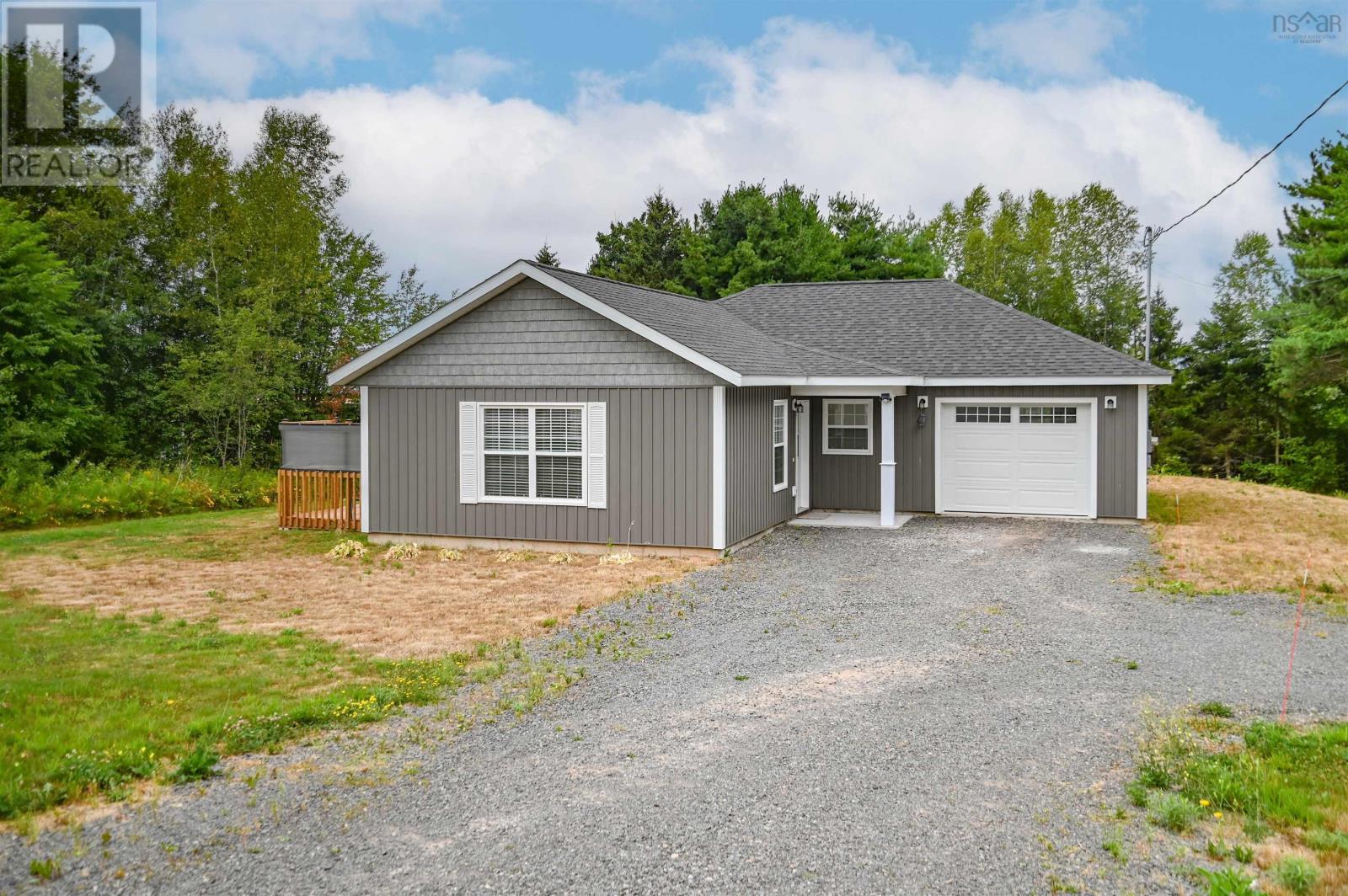 Property photo of 35 Blomidon View Dr