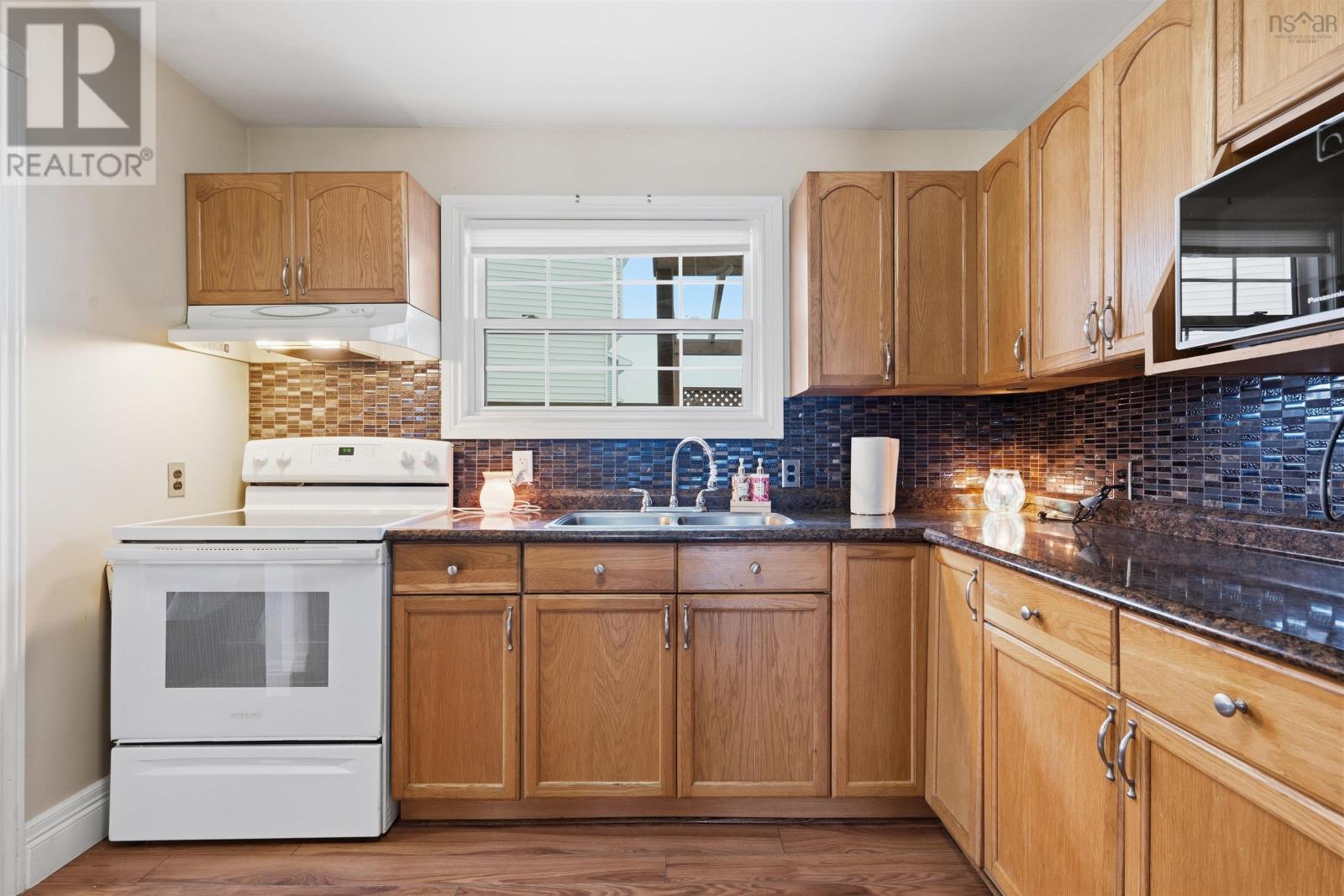 Property 6 of 35 of 57 Romkey Drive