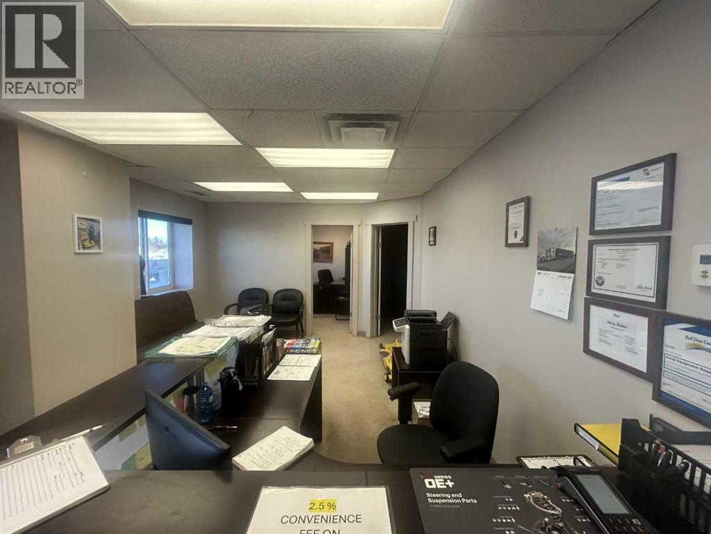 102, 201 Clearview Drive - Photo 4 of 22, Rural Red Deer County, Alberta