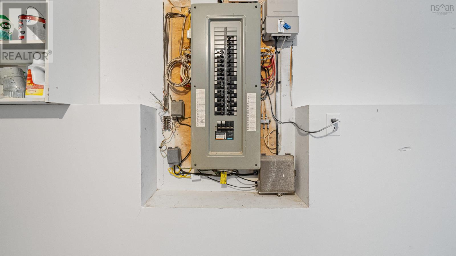 Property 37 of 44 of 20 Glenbourne Court