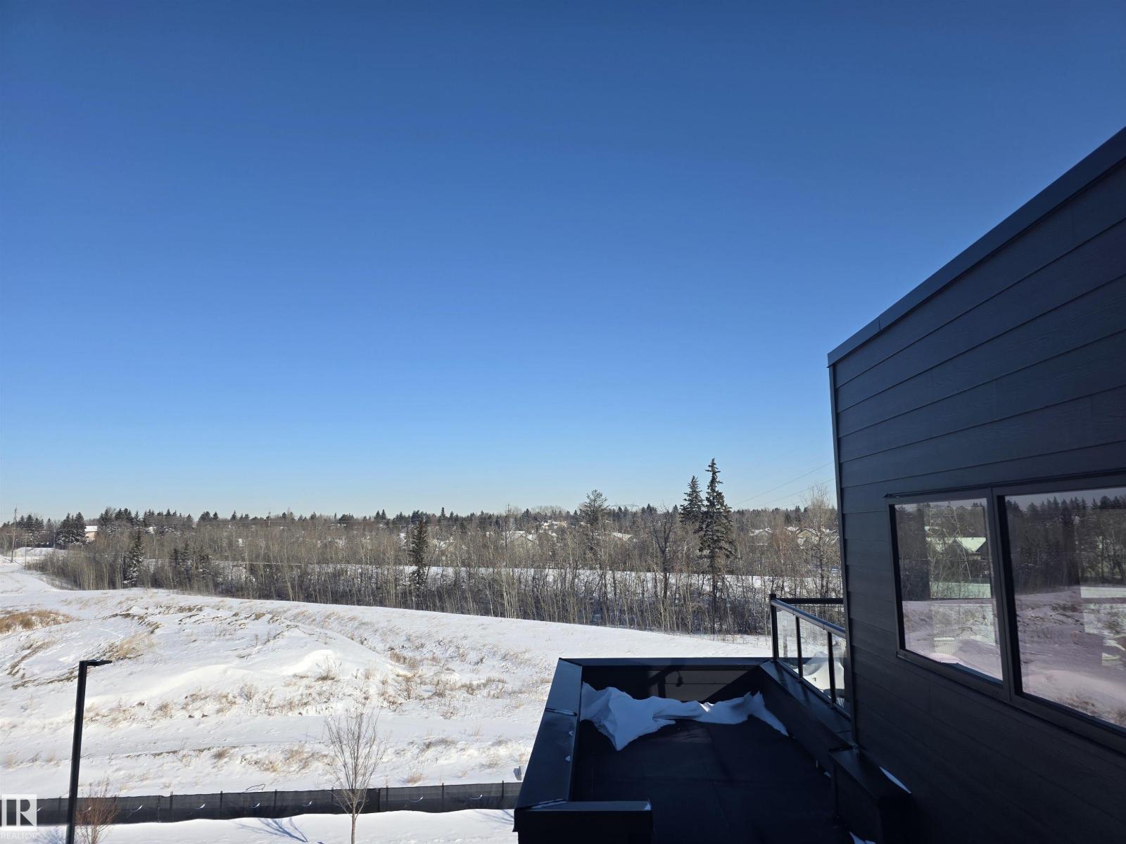 #77 5 RONDEAU DR - 15