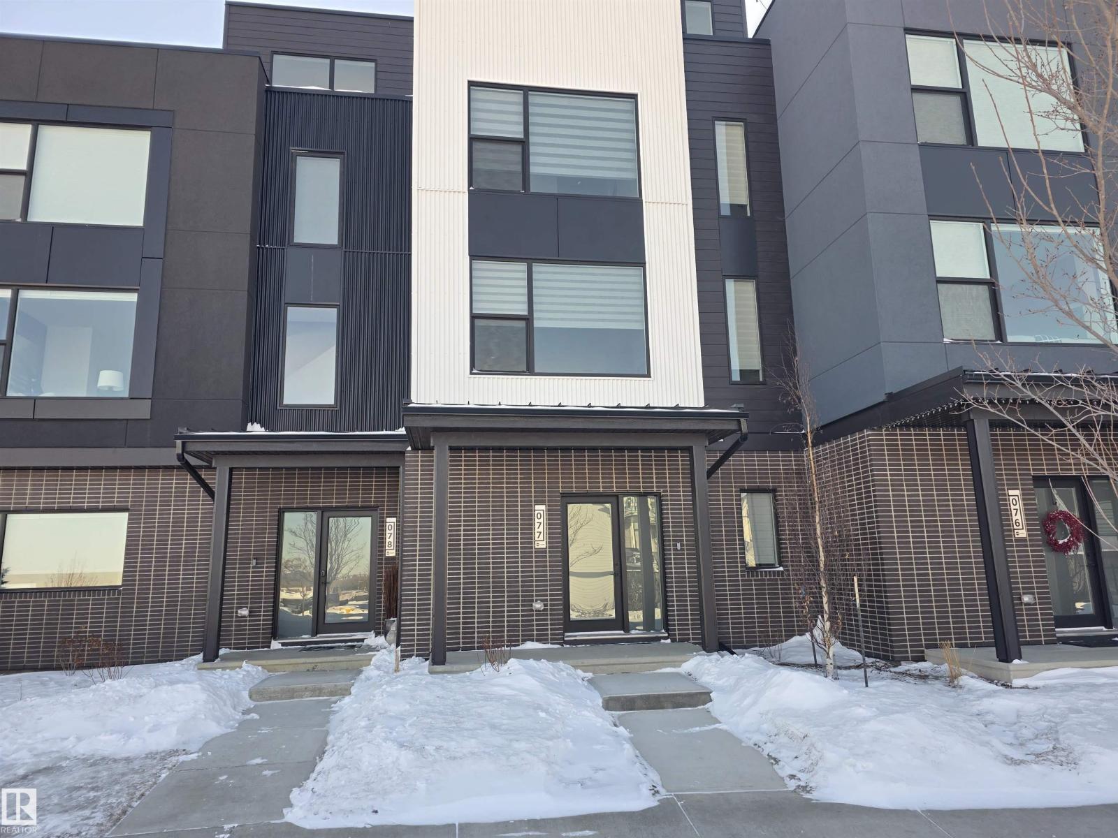 #77 5 RONDEAU DR - Photo 2 of 56, St. Albert, Alberta