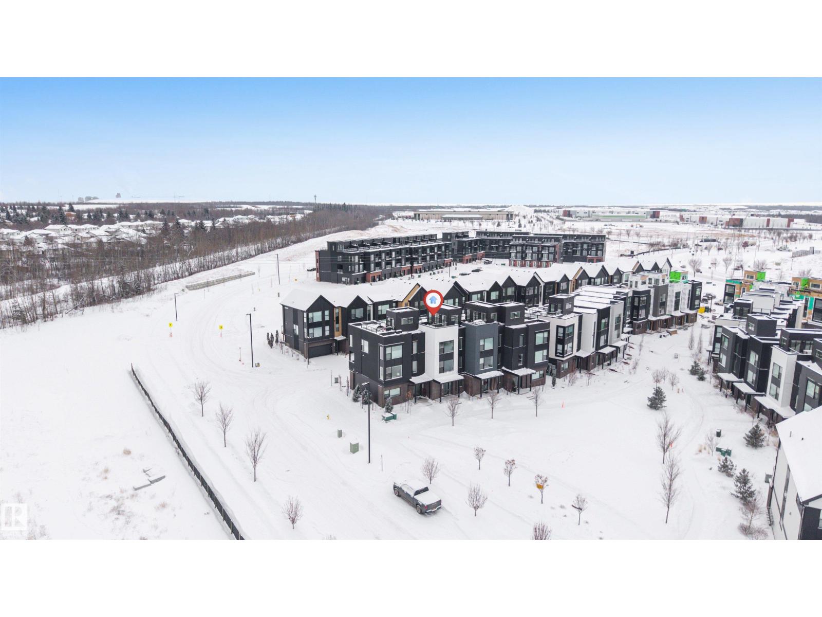 #77 5 RONDEAU DR - 21