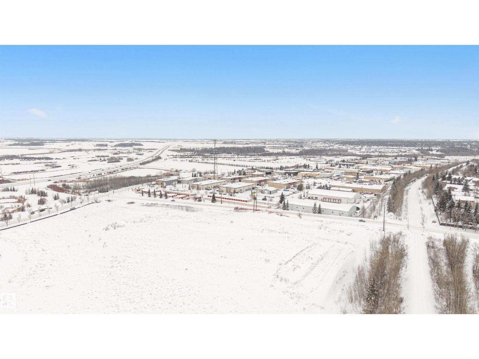 #77 5 RONDEAU DR - 24