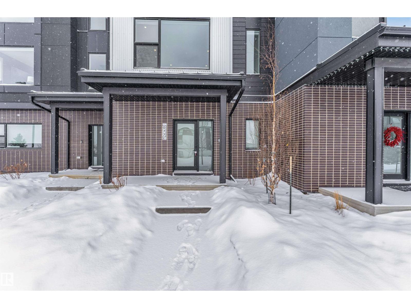 #77 5 RONDEAU DR - Photo 3 of 56, St. Albert, Alberta