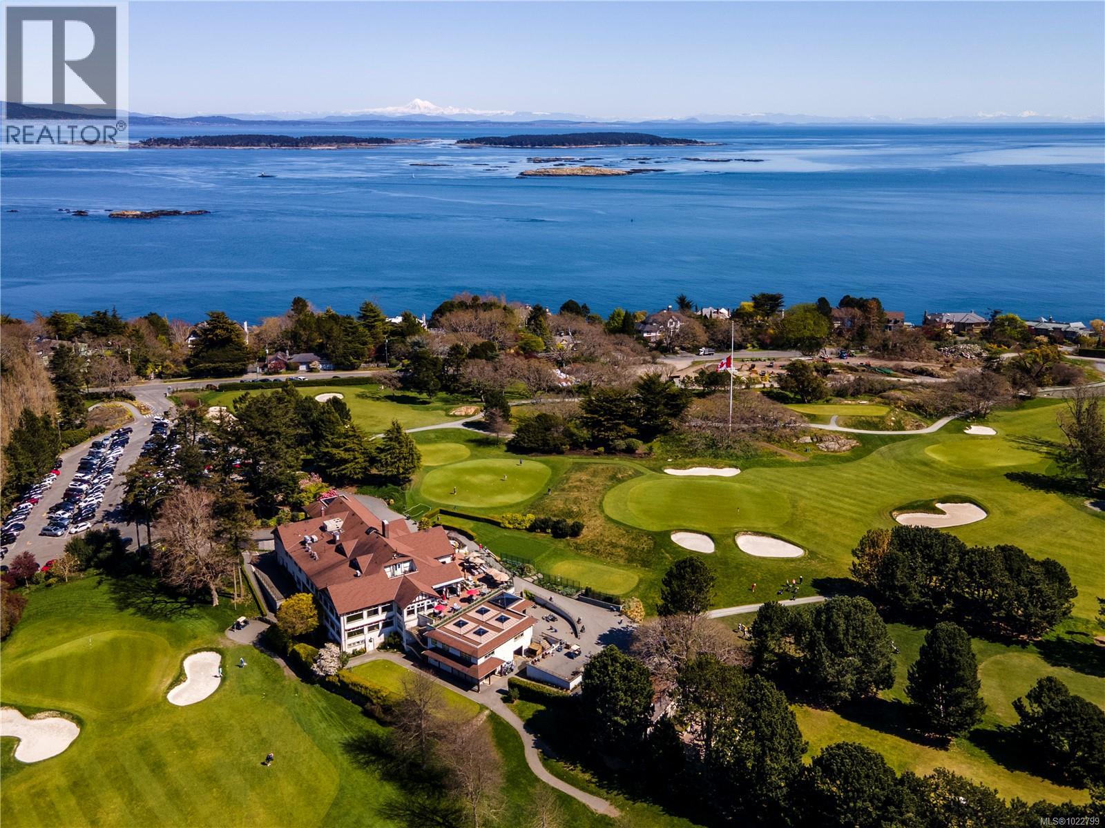  2162 Brighton Avenue, Oak Bay